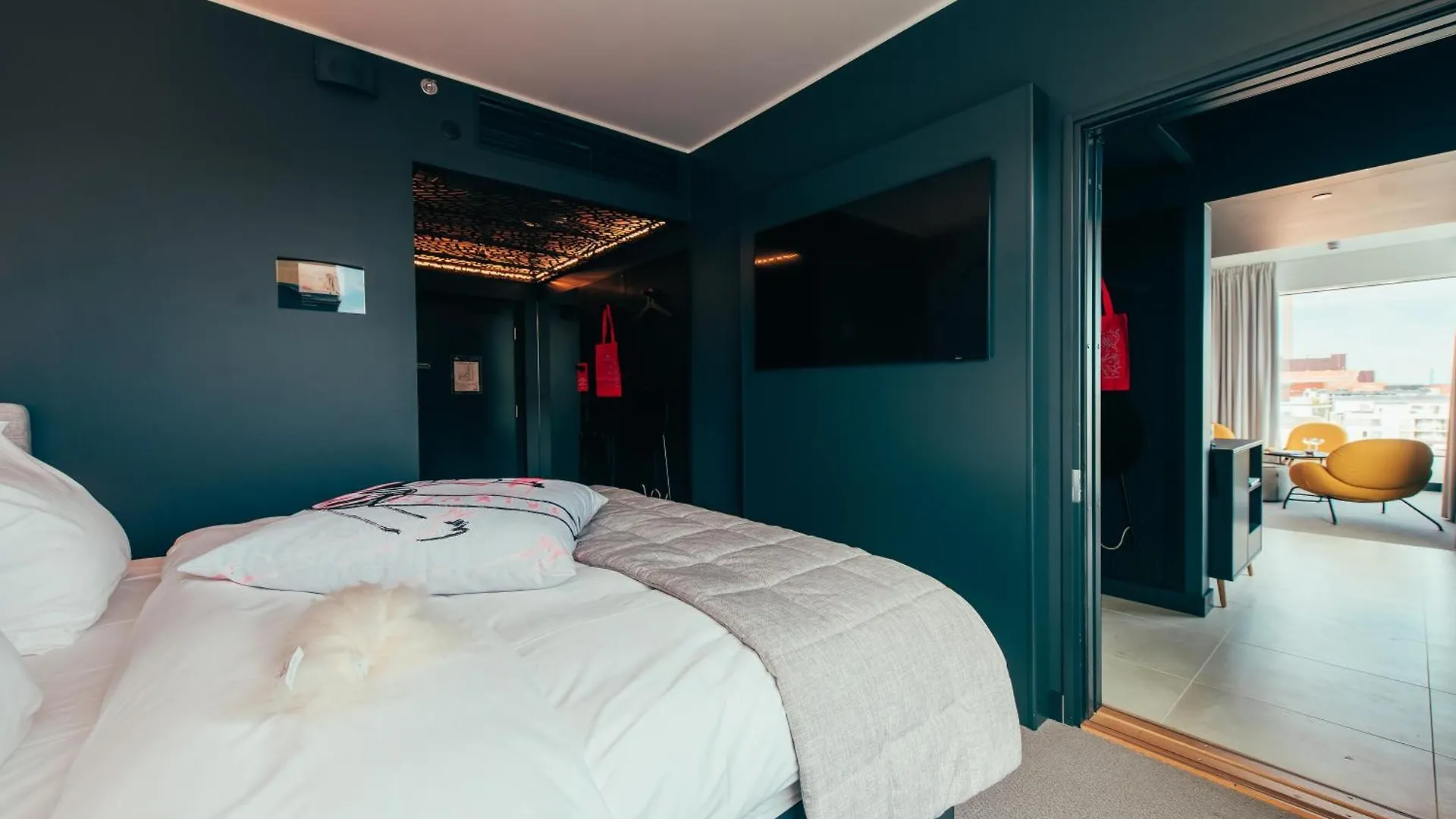 Hotel Ax Helsinki 4*,